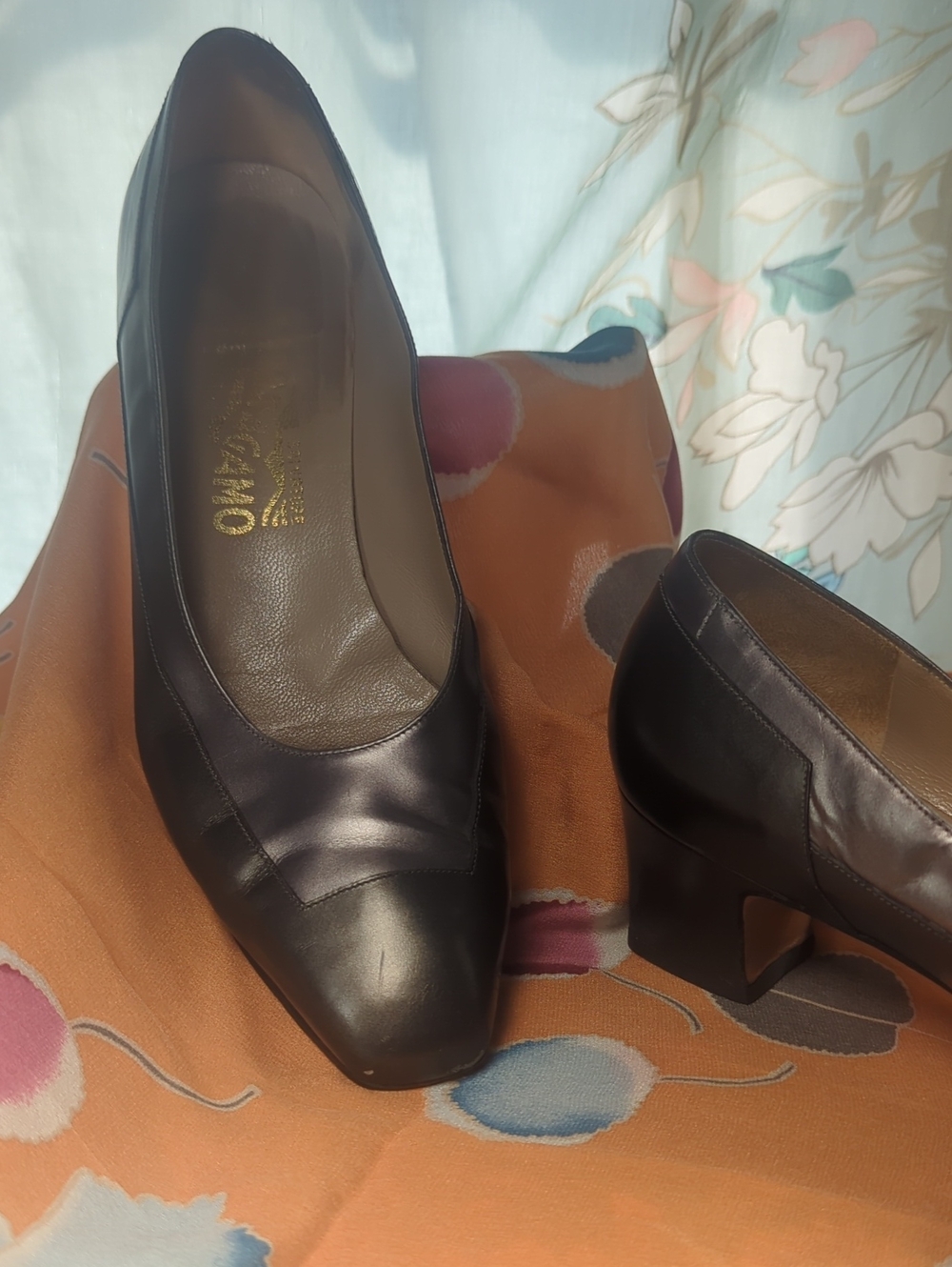 Salvatore Ferragamo Metallic Grey Leather Square-Toe Pumps NWT